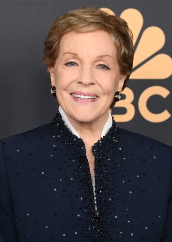 Julie Andrews 🏆