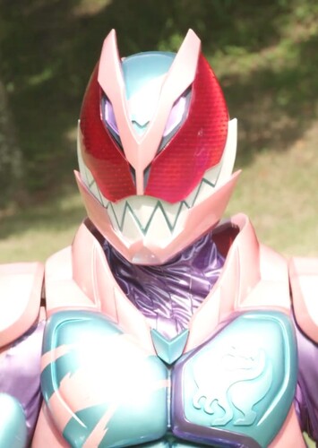 Kamen Rider Revi