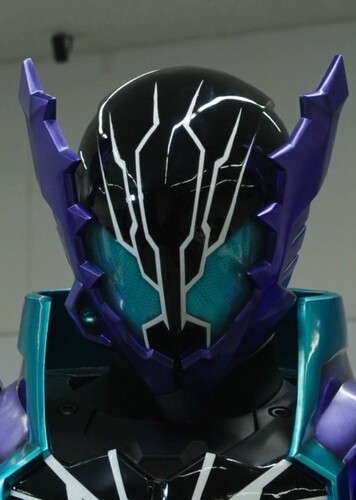 Kamen Rider Rogue