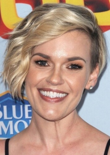 Kari Wahlgren