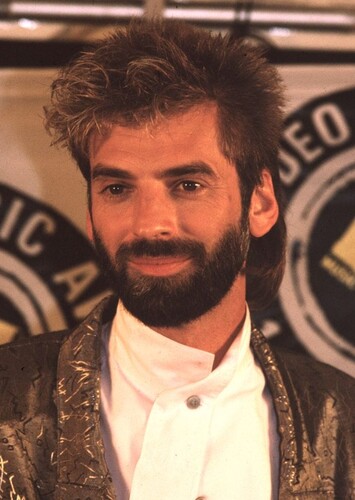 Kenny Loggins