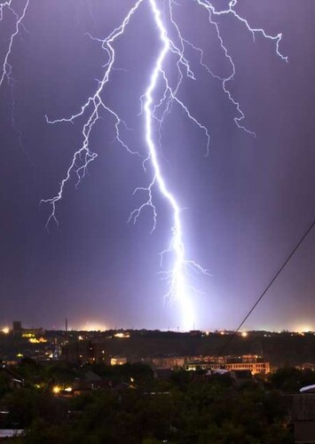 L'orage l'éclair ⚡⚡⚡⚡⚡⚡⚡⚡⚡⛈️⛈️⛈️⛈️⛈️⛈️⛈️⛈️⛈️⛈️⛈️⛈️⛈️⛈️⛈️⛈️
