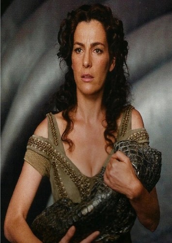Lara Lor Van