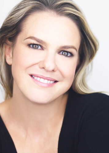 Larisa Oleynik