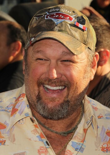 Larry The Cable Guy