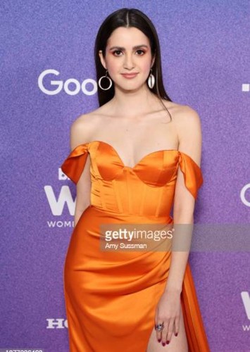 Laura Marano