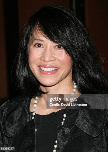 Lauren Tom as Sue Ping