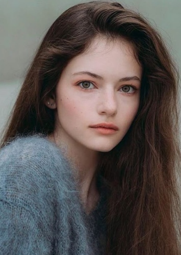 Lena Haloway