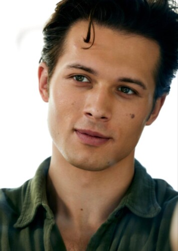 Leo Howard