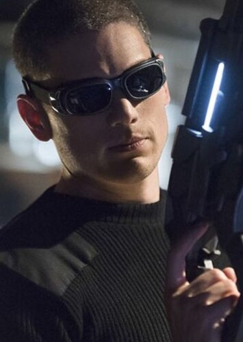 Leonard Snart/Captain Cold