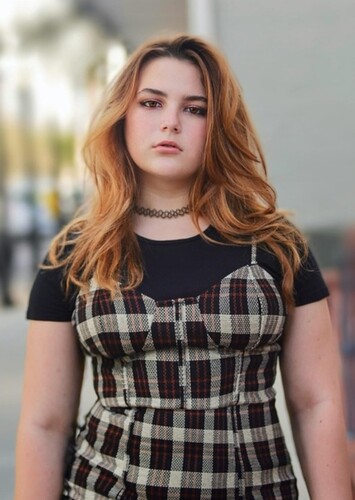 Lexi Rabe