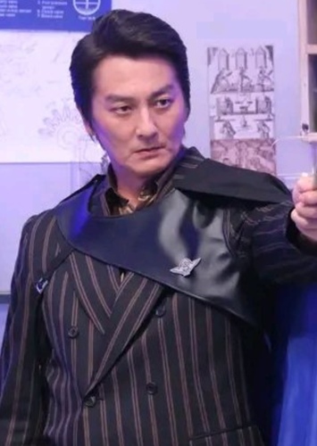 Licht Kugimiya