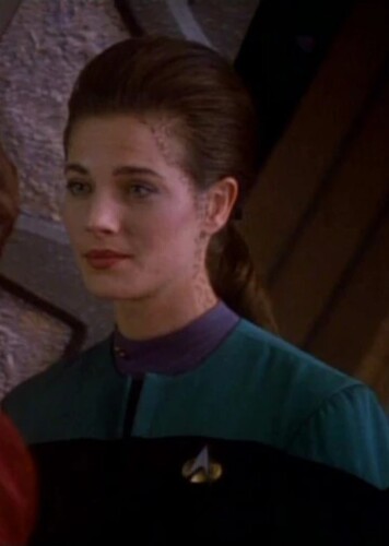 Lieutenant Commander Jadzia Dax