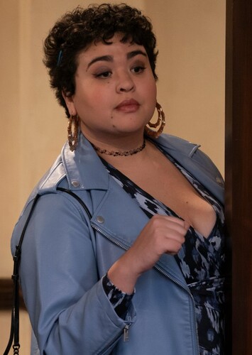 Lila Flores