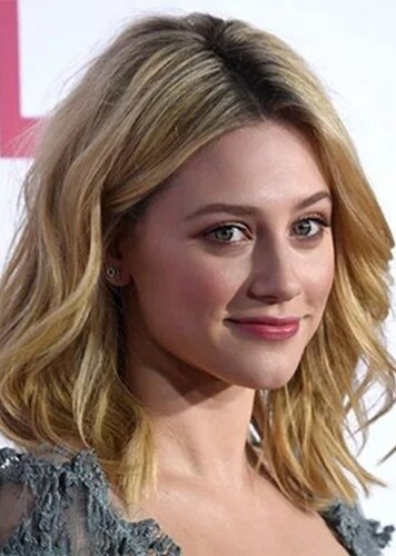 Lili Reinhart