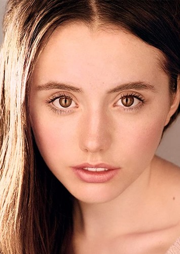 Lily Mo Sheen