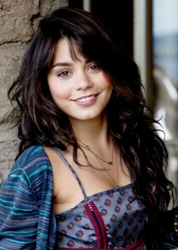 Lindy Taylor (Turkish Remake)