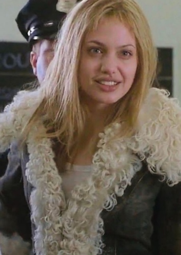 Lisa Rowe