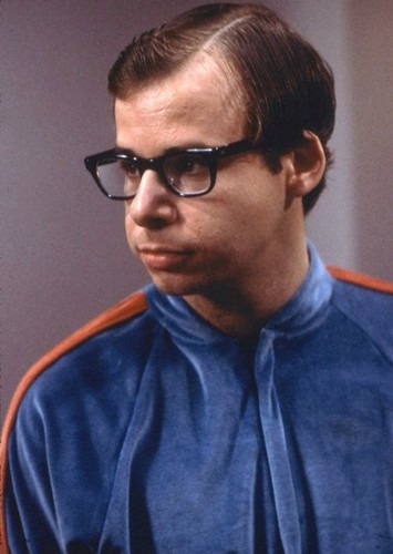 Louis Tully