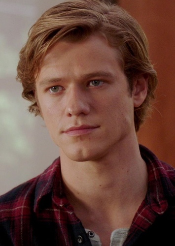 Lucas Till