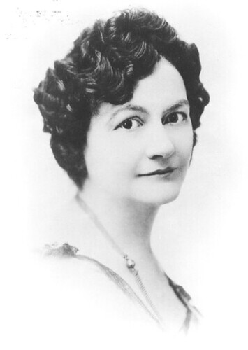 Lucille La Verne