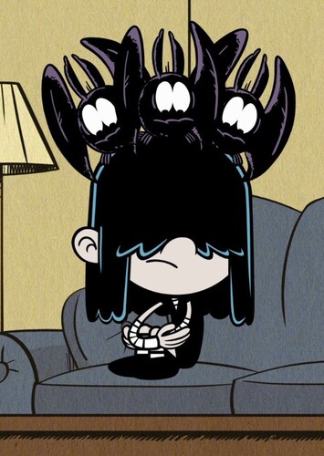 Lucy Loud and Fangs