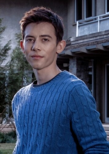 Luke Chambers