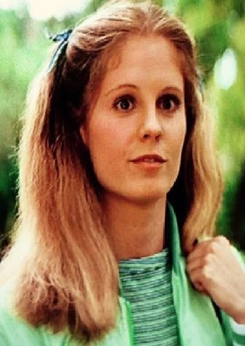 Lynda Van der Klok