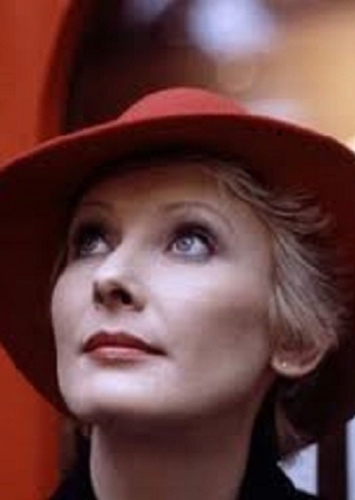 Lynnette Davies