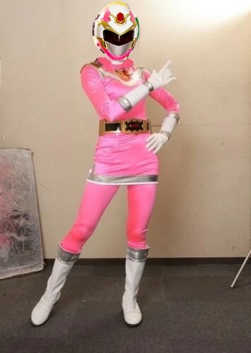 Mahoutsukai Pink