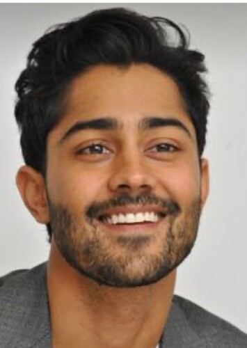 Manish Dayal (Ahmed Patel)