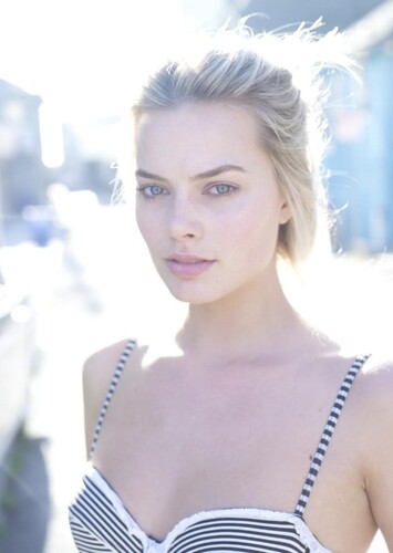 Margot Robbie