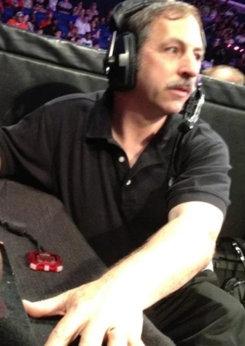 Mark Yeaton