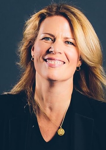 Mary Elizabeth McGlynn