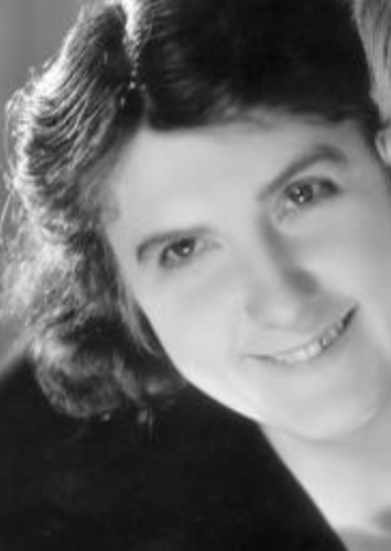 Maude Pomares