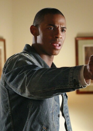 Mehcad Brooks
