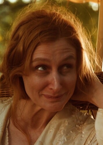 Melinda Moores