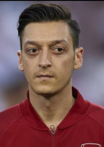 Mesut Özil