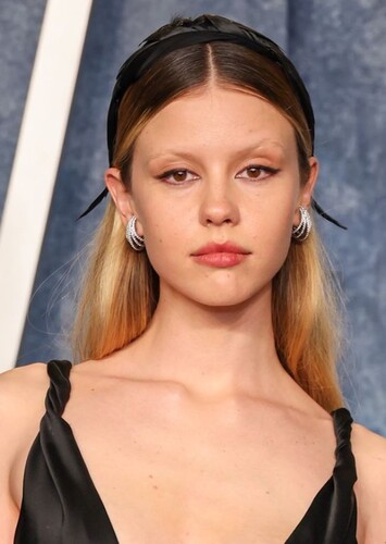 Mia Goth