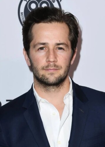 Michael Angarano