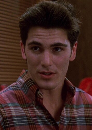 Michael Schoeffling