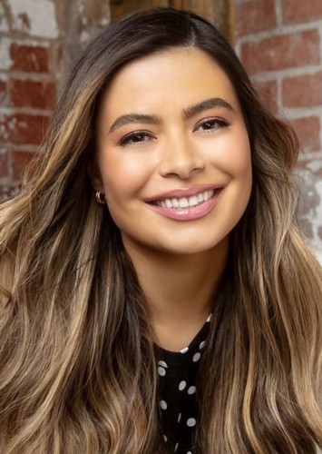 Miranda Cosgrove