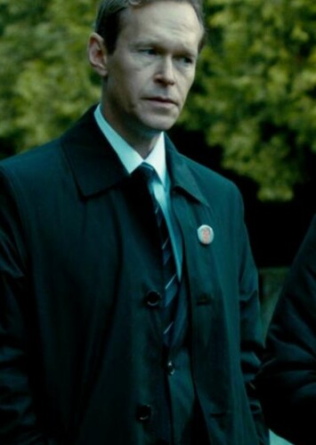 Mr Stephen (Carmelo Stephen) (Cameo)