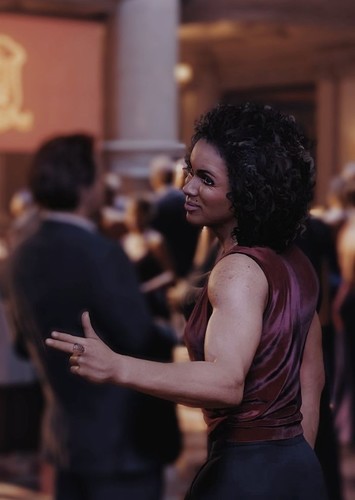 Nadine Ross