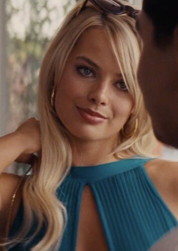Naomi Lapaglia