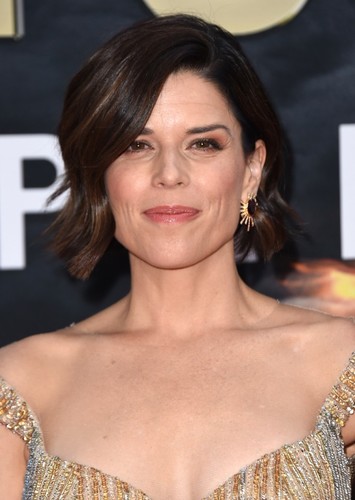 Neve Campbell
