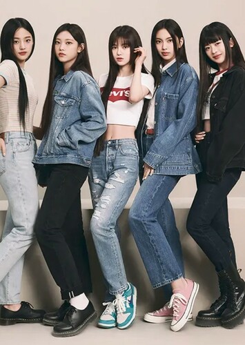 NewJeans