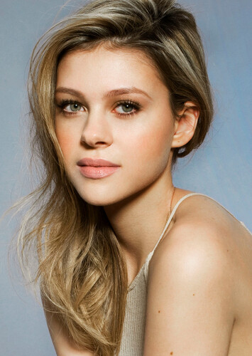 Nicola Peltz