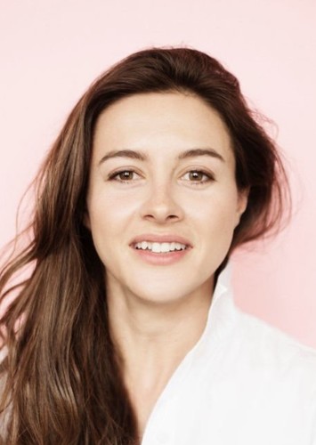 Nina Sayers