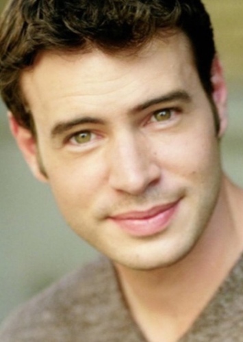 Noel crane Fan Casting